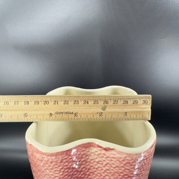 Shawnee USA Pottery Coral Pink Burlap Pinched Vase Tall Pottery Vessel Vase Vtg - Picture 11 of 16